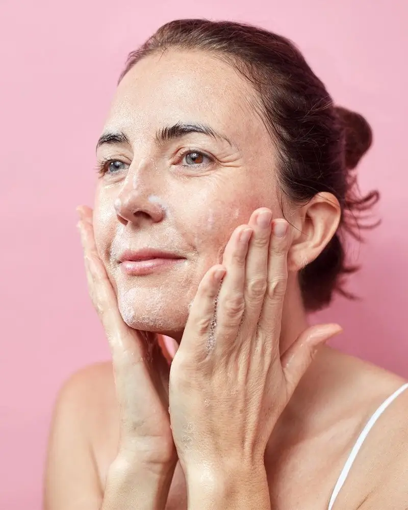 Baie Botanique Rose Renew Facial Wash