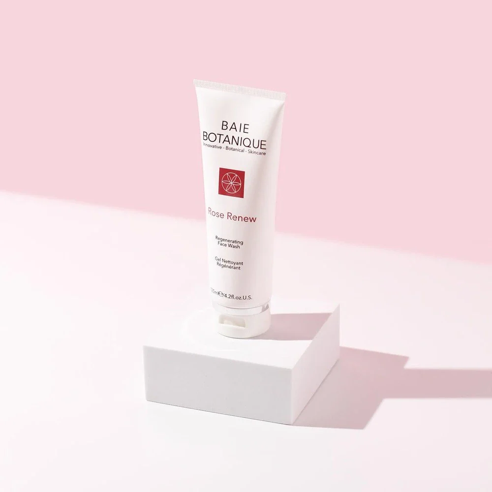 Baie Botanique Rose Renew Facial Wash