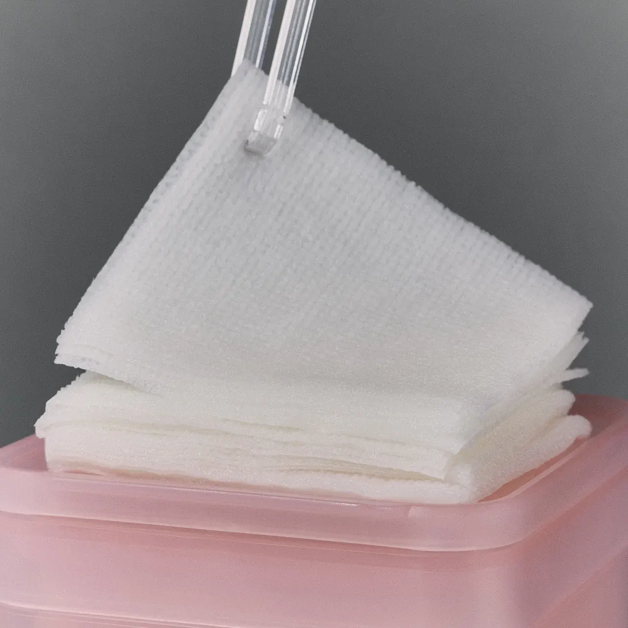 Whamisa Organic Flowers One-Step Cleansing Milk Pad